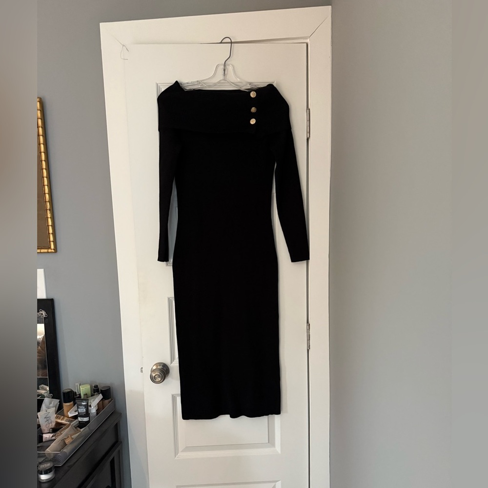 Elie Tahari Black Long Sleeve Dress with Button Detail